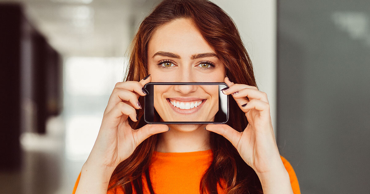 >Zahnlücken schließen: Welche Methoden gibt es – und wann sind Zahnschienen ideal?